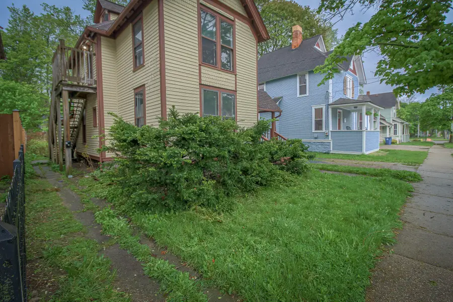 416 Douglas Avenue, Kalamazoo, MI 49007 - #2
