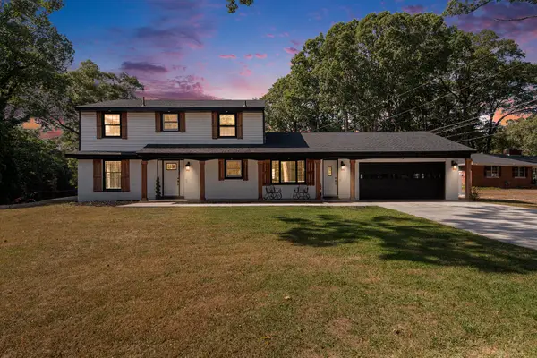 4085 Quainton Road, Norton Shores, MI 49441
