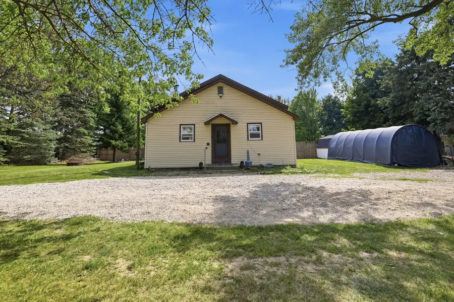 7531 County Farm Road, Greenville, MI 48838 - #2