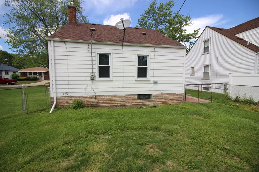 633 North Drive, Wyandotte, MI 48192 - #3