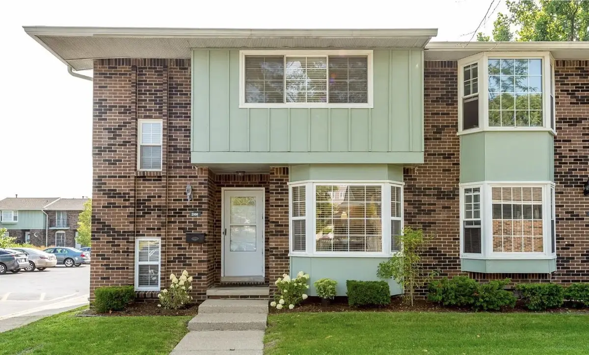 2806 Page Avenue, Ann Arbor, MI 48104 - #1