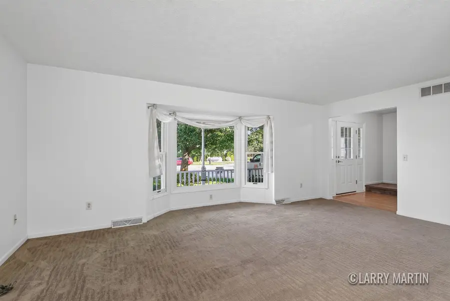2940 Eldora Court Sw, Byron Center, MI 49315 - #3