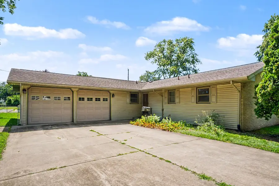 1806 Broadway Street, Niles, MI 49120 - #3