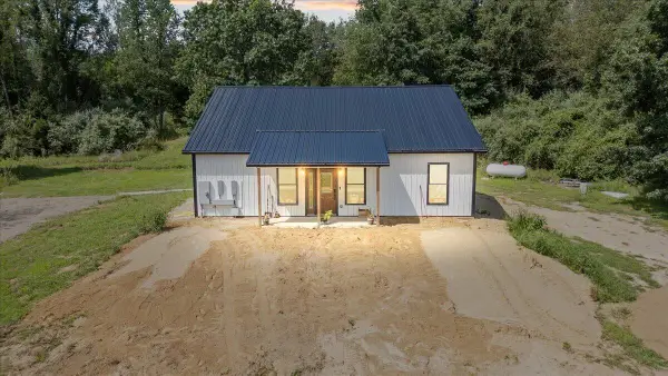 25455 L Drive N, Albion, MI 49224