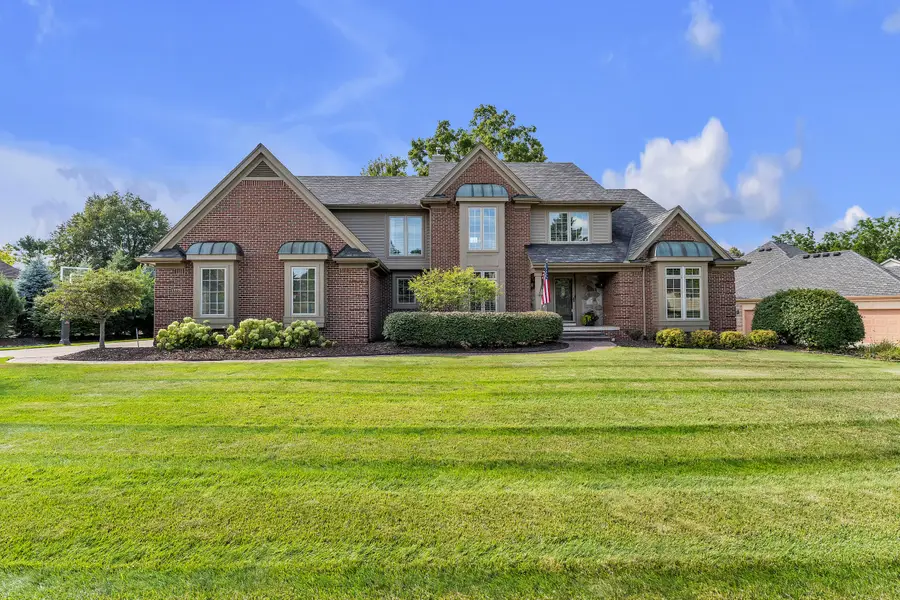 17770 Rolling Woods Circle, Northville, MI 48168 - #2
