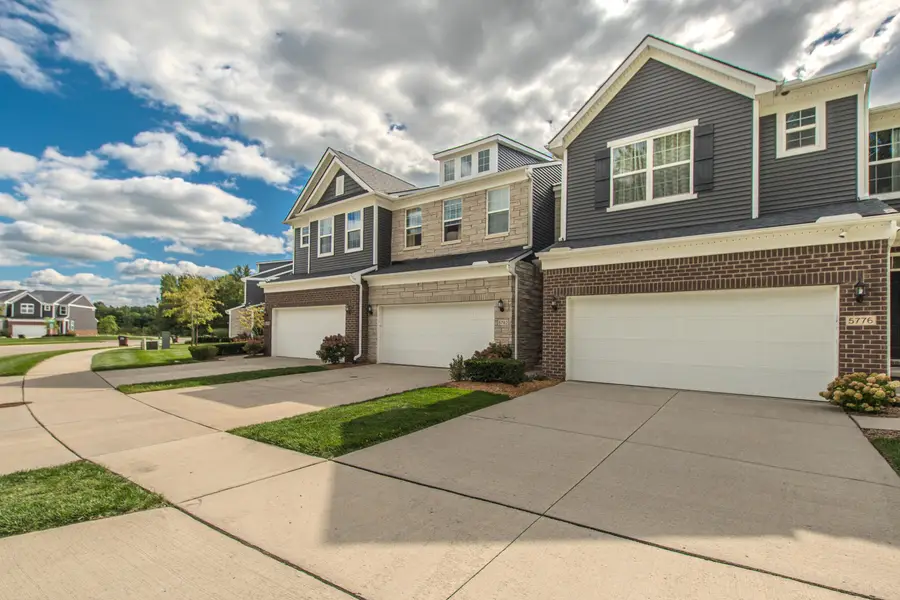 5782 Whispering Springs Drive, Ann Arbor, MI 48108 - #3