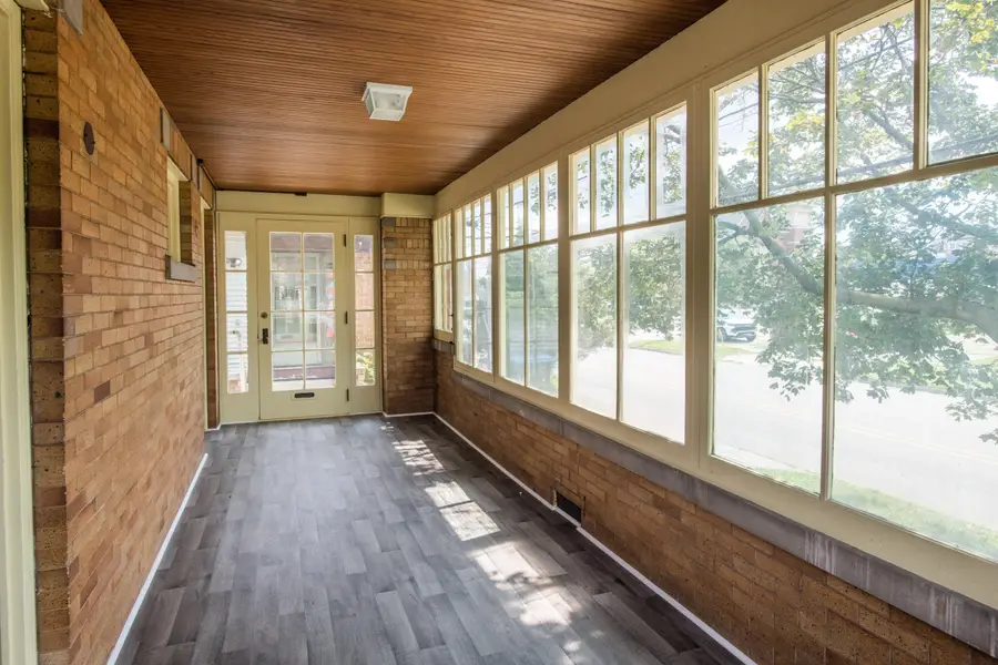114 W Vine Street, Kalamazoo, MI 49001 - #2