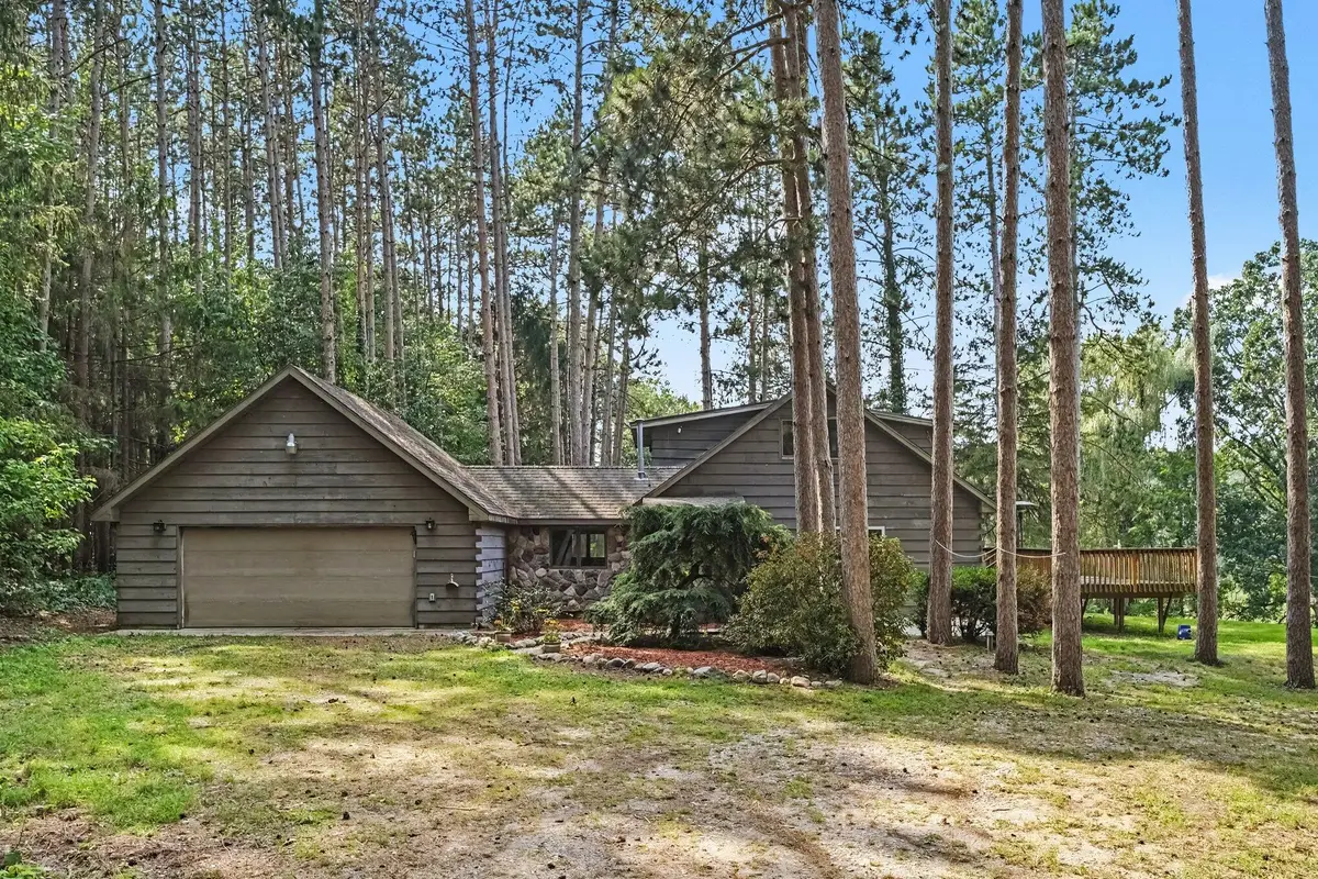 6404 Shearer Road, Greenville, MI 48838 - #1