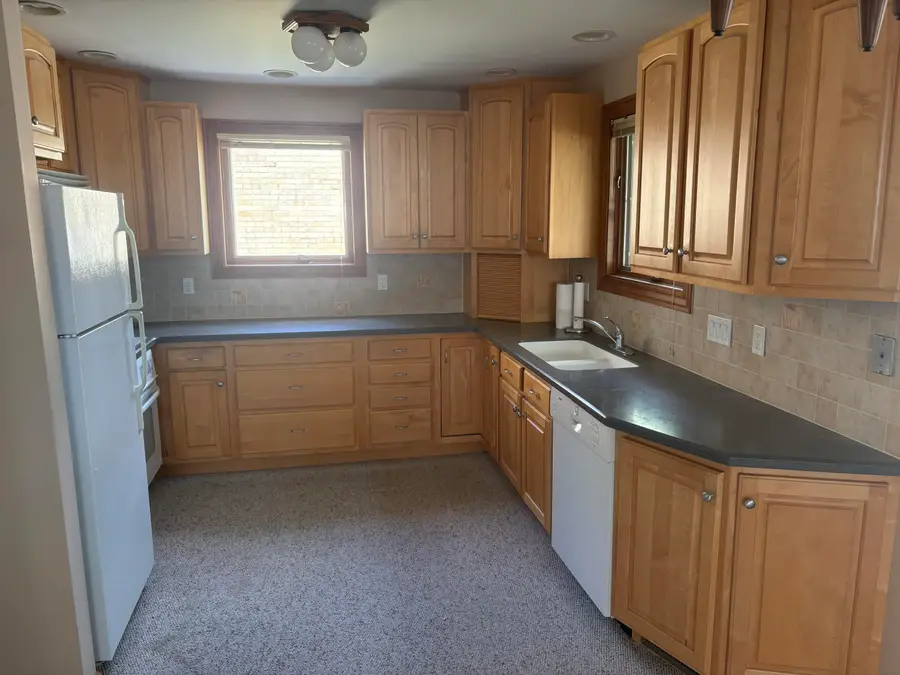 8307 Donna Street, Westland, MI 48185 - #3