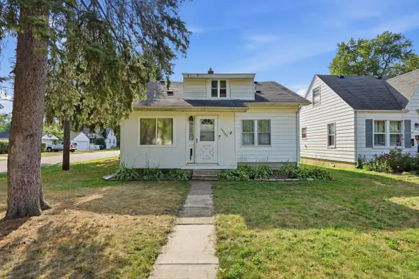 19303 Negaunee, Redford, MI 48240