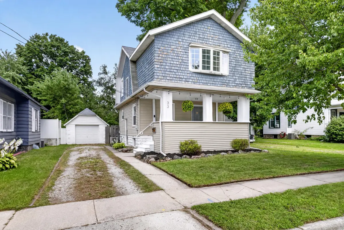 33 E 2nd Street, Milan, MI 48160 - #1