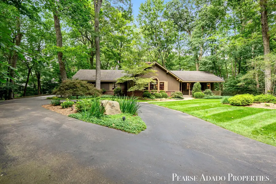 3597 Tricklewood Drive Se, Grand Rapids, MI 49546 - #2
