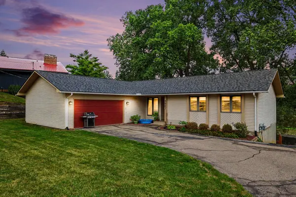 3007 Moraine Drive, Brighton, MI 48114
