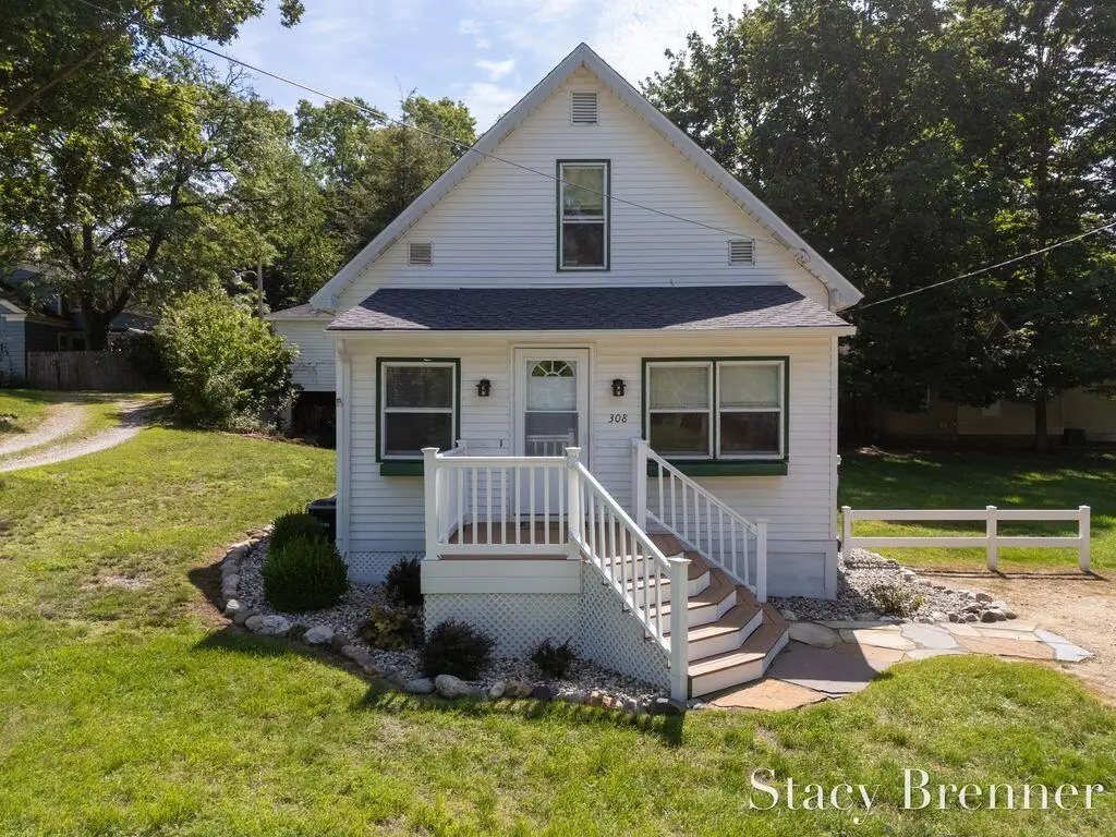 308 4th Street, Allegan, MI 49010 - #1