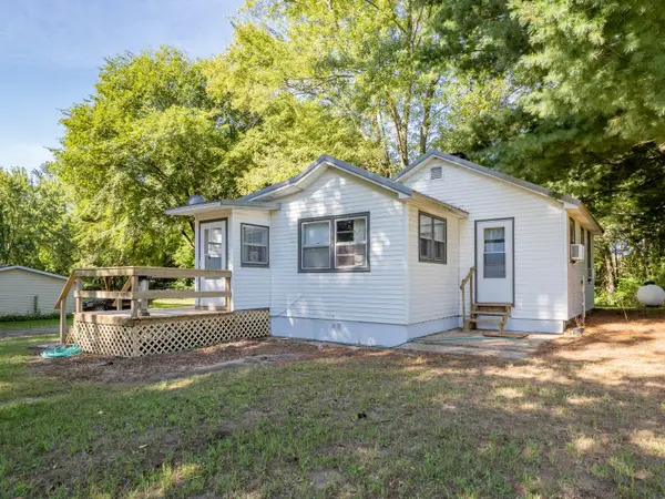 6193 Cora Court, Coloma, MI 49038
