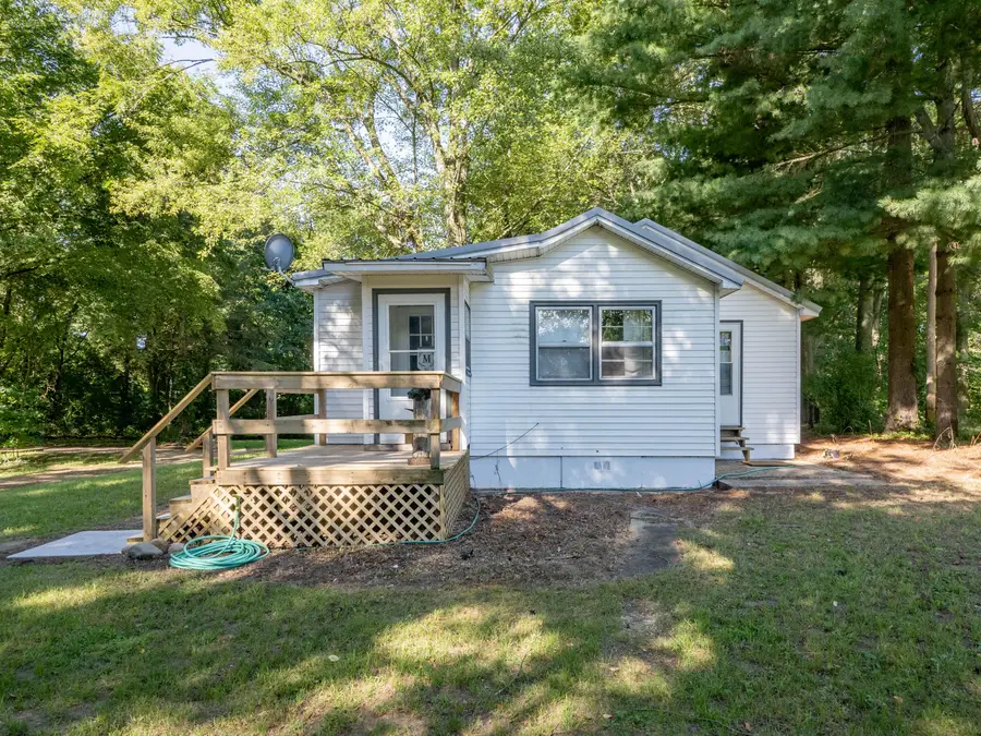 6193 Cora Court, Coloma, MI 49038 - #2