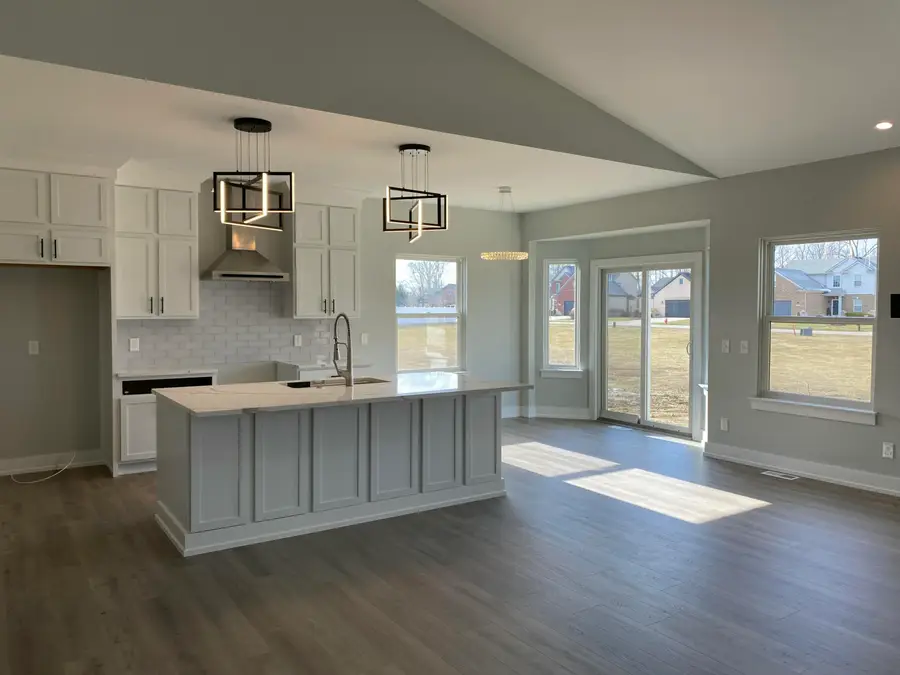 558 Falcon Drive, Dundee, MI 48131 - #3