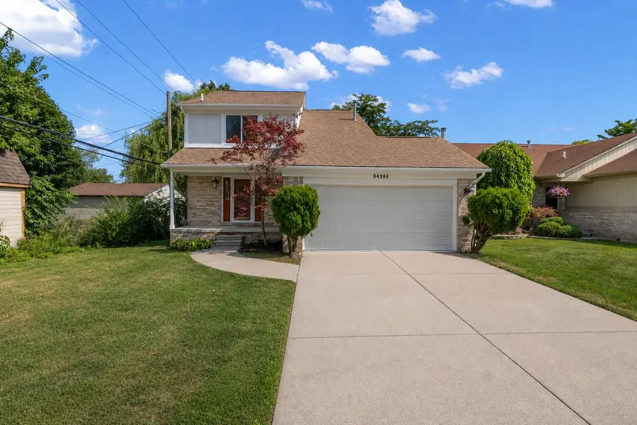 34266 Rhode Island Street, Clinton Township, MI 48035 - #2