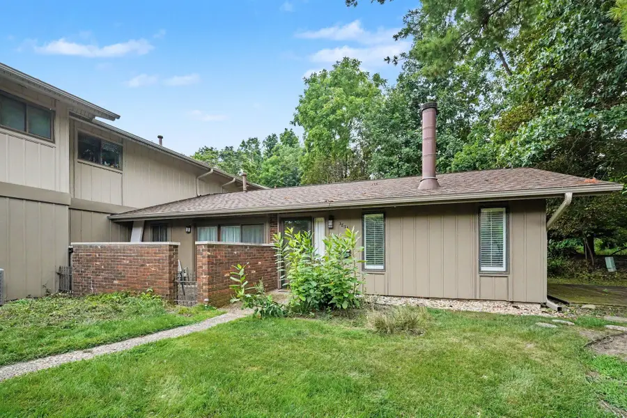 3834 Greenleaf Circle, Kalamazoo, MI 49008 - #3