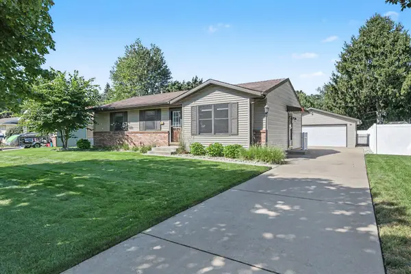 3461 Auburn Avenue Ne, Grand Rapids, MI 49525