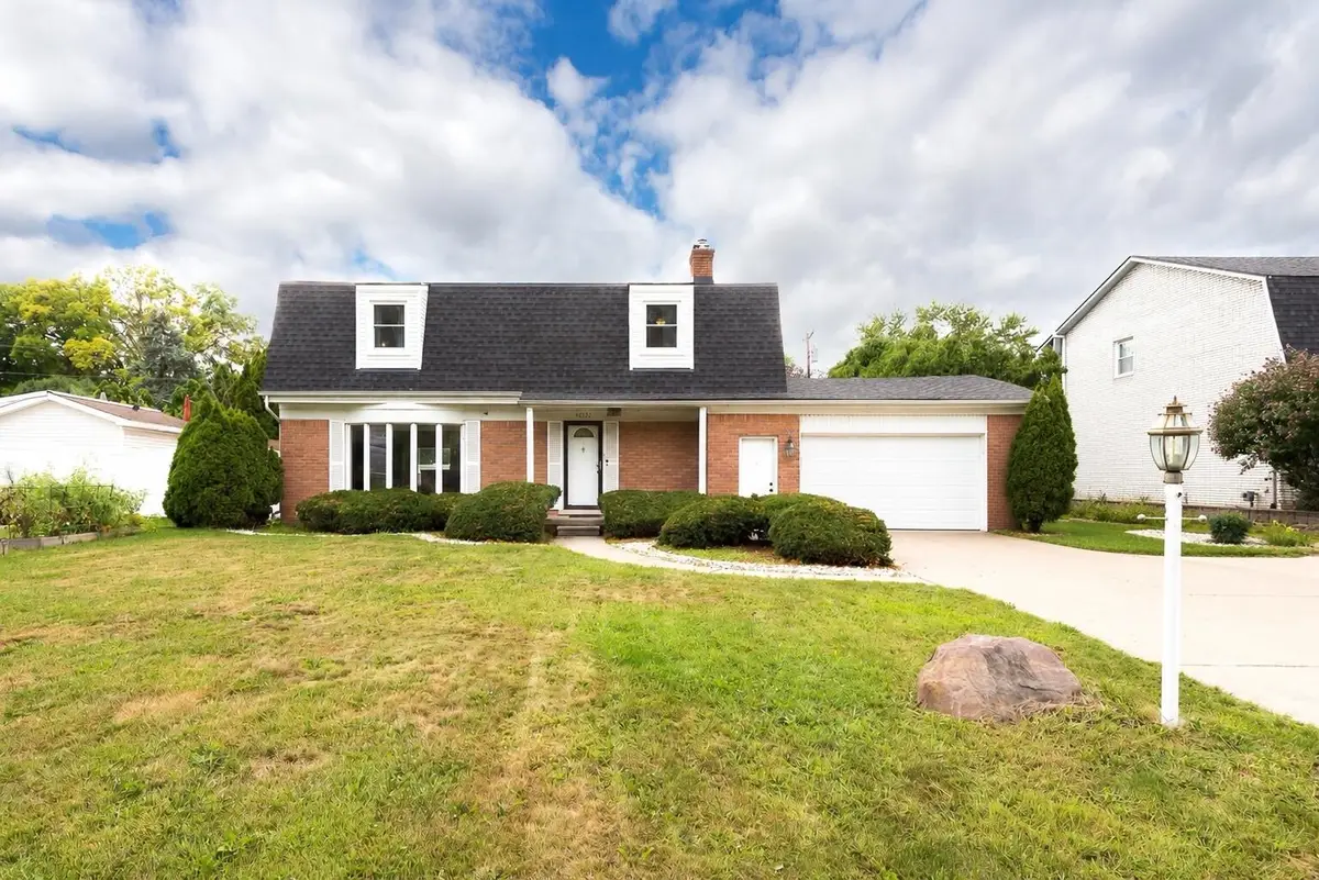 44026 Harmony Lane, Belleville, MI 48111 - #1