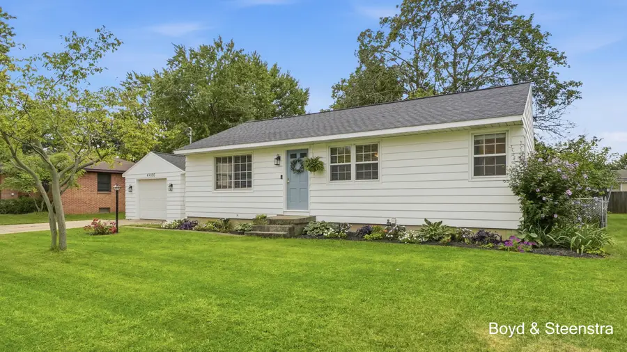4480 Billmar Street Sw, Grandville, MI 49418 - #2