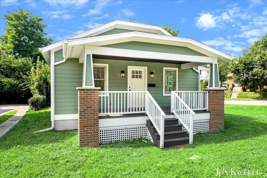 1959 Plainfield Avenue Ne, Grand Rapids, MI 49505 - #3