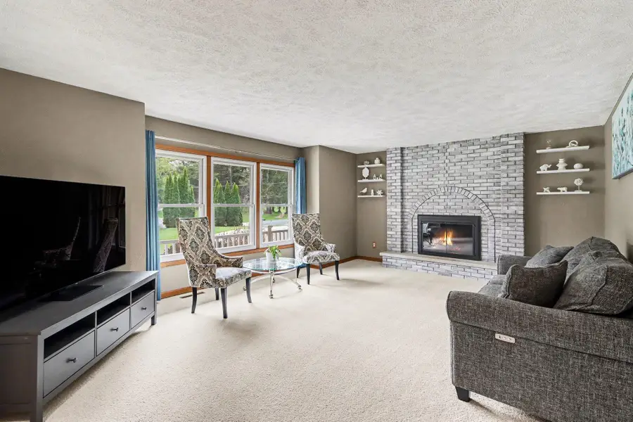 2828 W F Avenue, Kalamazoo, MI 49009 - #2
