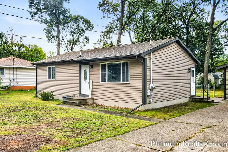 2509 Wesley Avenue, Muskegon, MI 49442 - #3