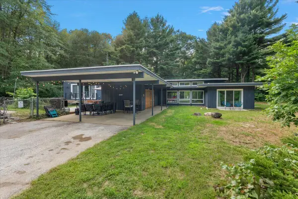 18830 77th Street, South Haven, MI 49090