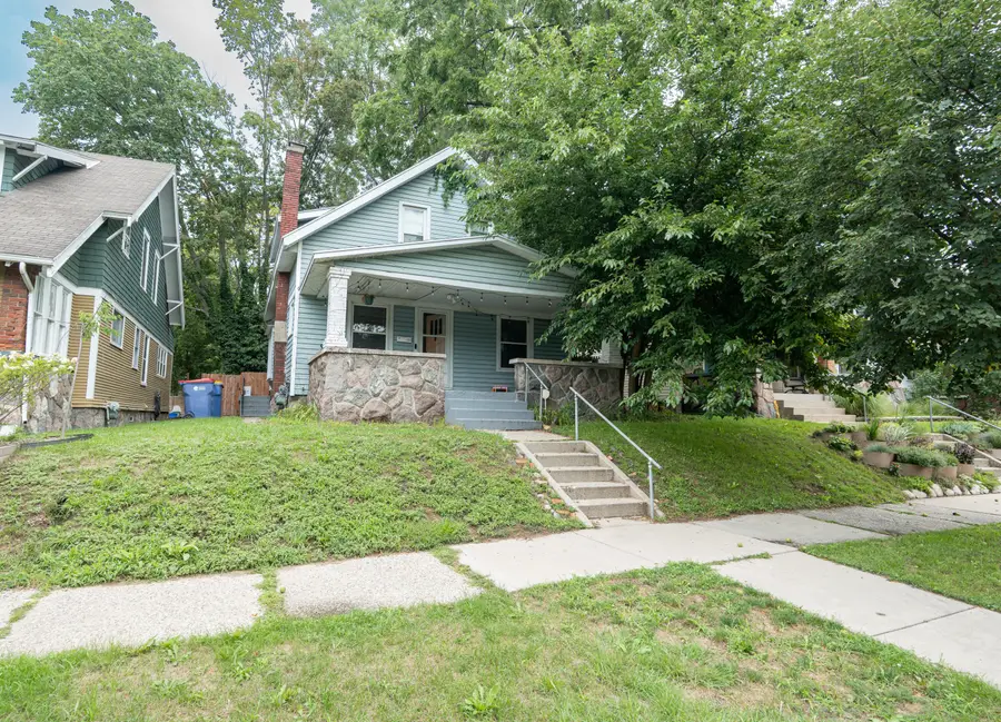 1337 Sherman Street Se, Grand Rapids, MI 49506 - #2