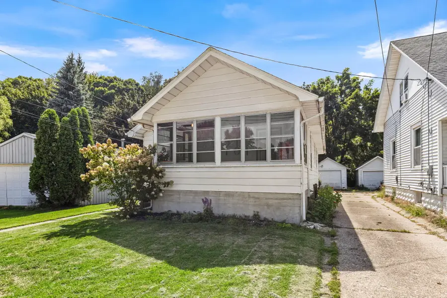 1450 Walker Avenue Nw, Grand Rapids, MI 49504 - #2