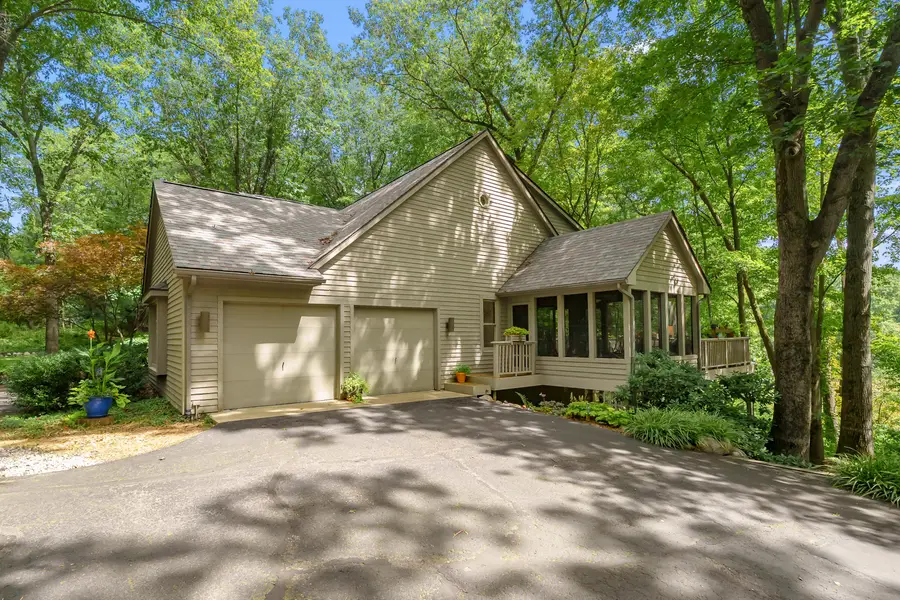 8575 S 2nd Street, Mattawan, MI 49071 - #2