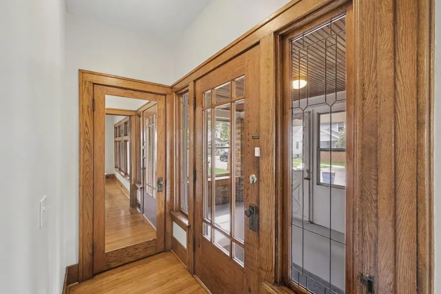 1057 12th Street Nw, Grand Rapids, MI 49504 - #3