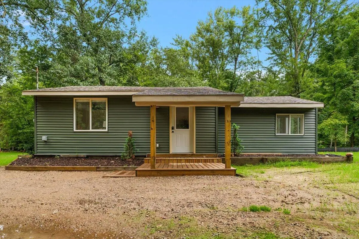 1875 11 Mile Road Ne, Comstock Park, MI 49321 - #1
