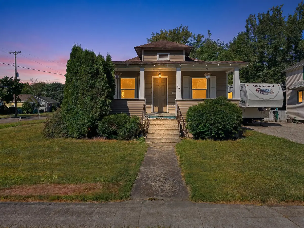 1803 N Clinton Street, Saginaw, MI 48602 - #1