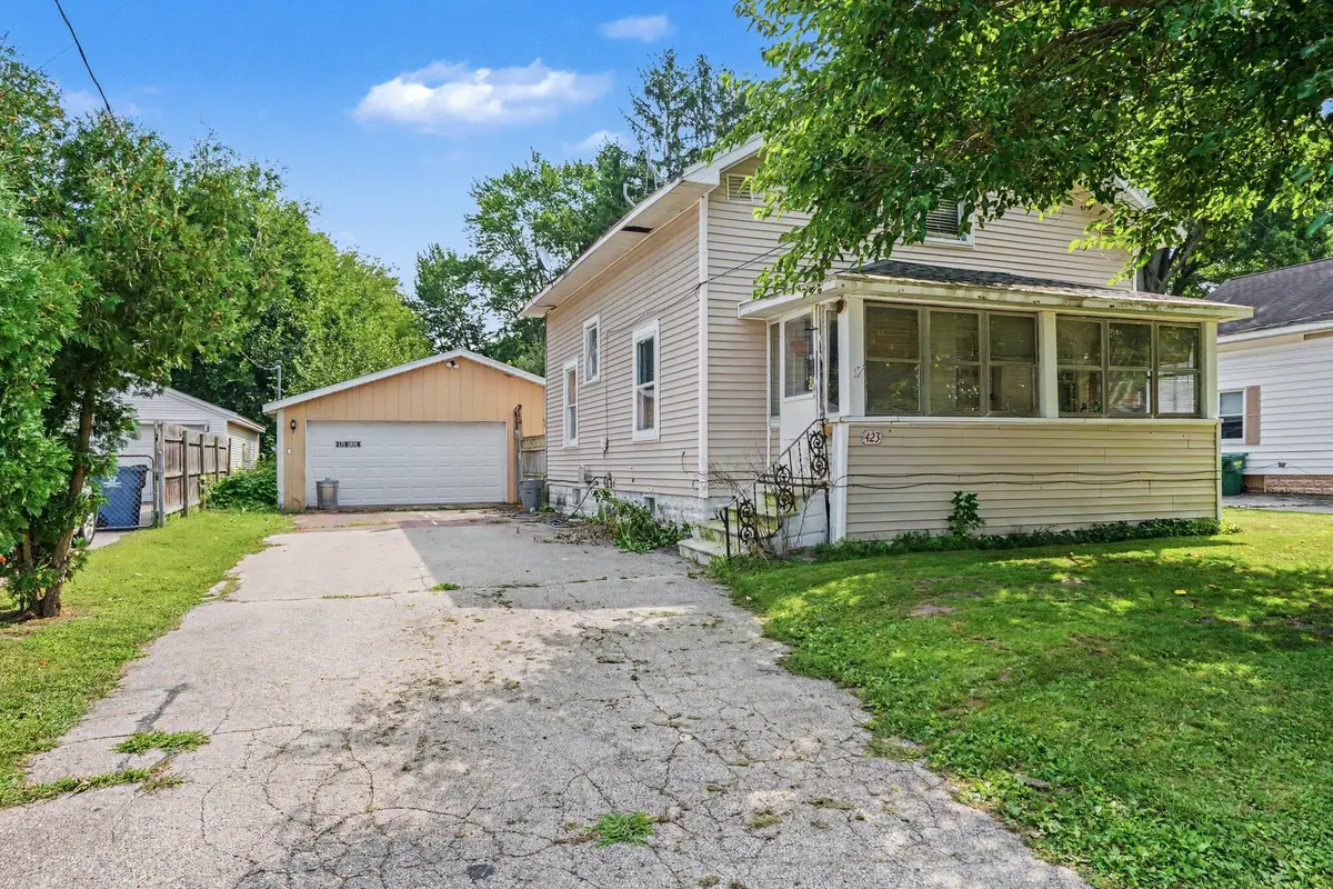 423 N 14th Street, Niles, MI 49120 - #1