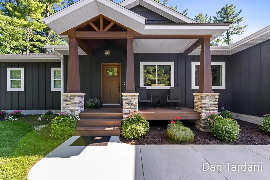 7260 Oakshore Drive, Twin Lake, MI 49457 - #3