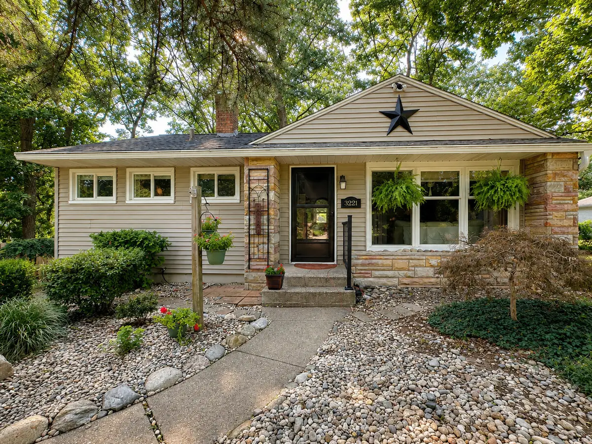 3221 Virginia Avenue, Kalamazoo, MI 49004 - #1