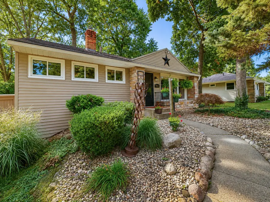3221 Virginia Avenue, Kalamazoo, MI 49004 - #2