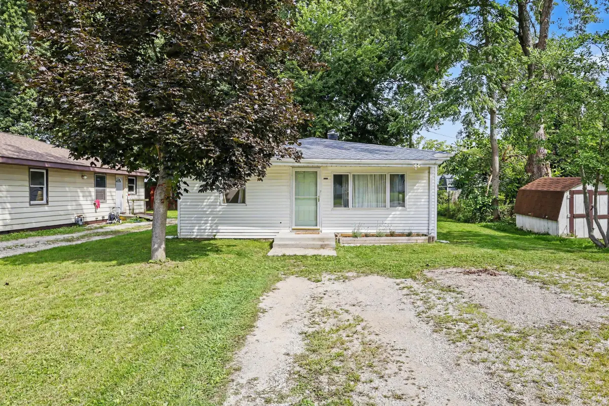 7281 Helen, Coloma, MI 49038 - #1
