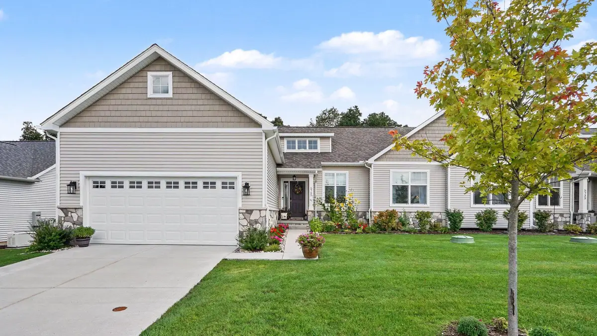 5725 Trail Side Lane, Whitmore Lake, MI 48189 - #1