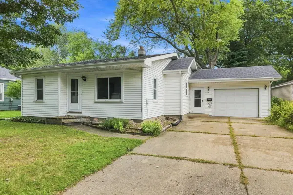 5218 Boylan Avenue, Kalamazoo, MI 49004