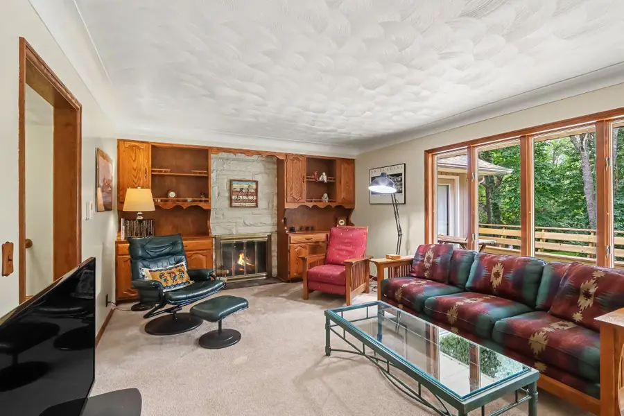 3034 Springbrook Drive, Kalamazoo, MI 49004 - #3