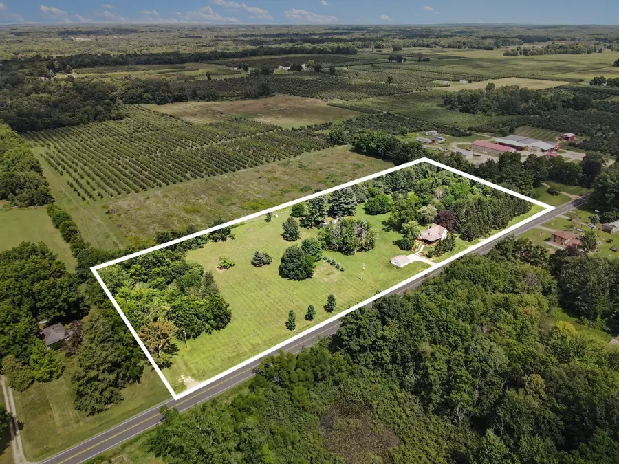 45054 County Road 380, Bloomingdale, MI 49026 - #2