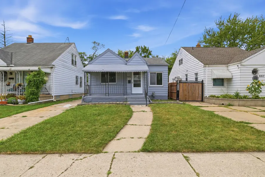 6803 Grandville Avenue, Detroit, MI 48228 - #2