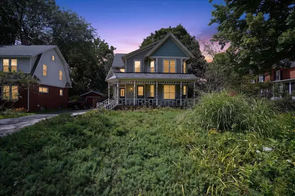 217 N Grand Street, Marshall, MI 49068