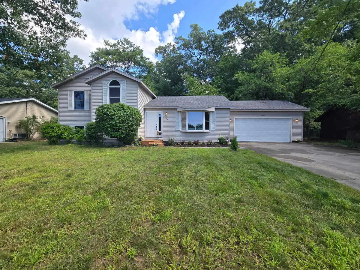 2046 N Roberts Road, Muskegon, MI 49445 - #1