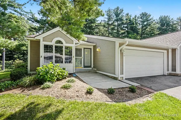 3336 Woodwind Drive Ne #32, Grand Rapids, MI 49525