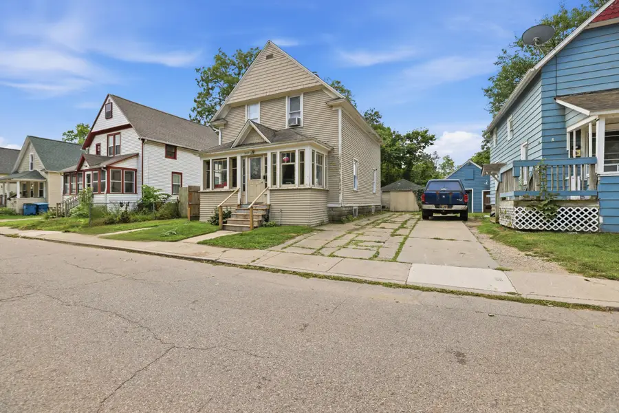 1612 Hays Park Avenue, Kalamazoo, MI 49001 - #2